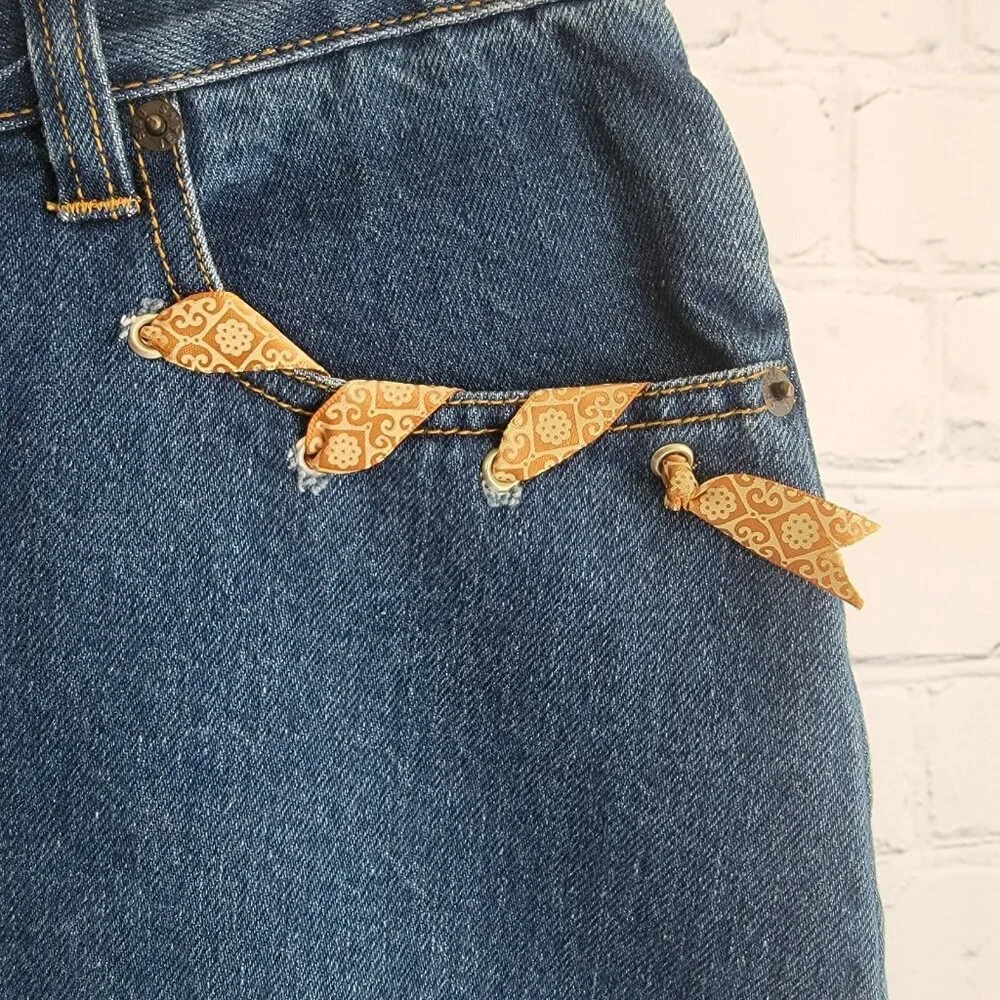Steve And Barry's Skirt Denim Blue Bottom Casual Women Jean Skirt Ribbons Sz 6‎
